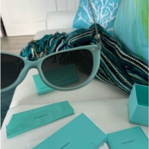 Tiffany sunglasses - beautiful and never worn. These glasses are too big for me